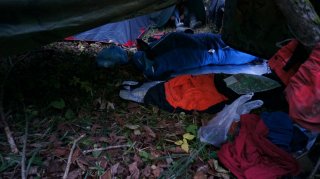 Size=979 kB, height=899 width=1600